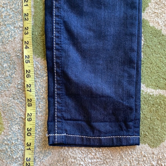 💎 Miss Me Skinny Jeans 💎 - Picture 7 of 8